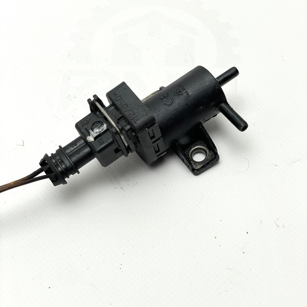 7700113709 — Клапан управления турбиной / EGR Renault Megane, Scenic, Laguna, Trafic 1.9 dCi