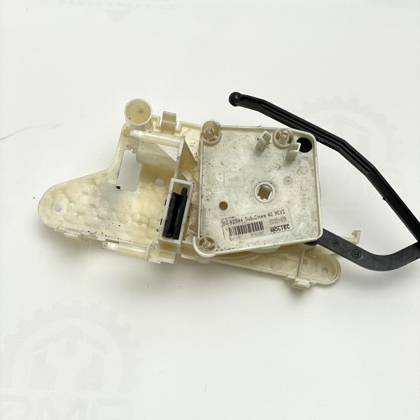 B2944 Сервопривід заслонки обігрівача пічки на Мерседес Віто / Віано W639