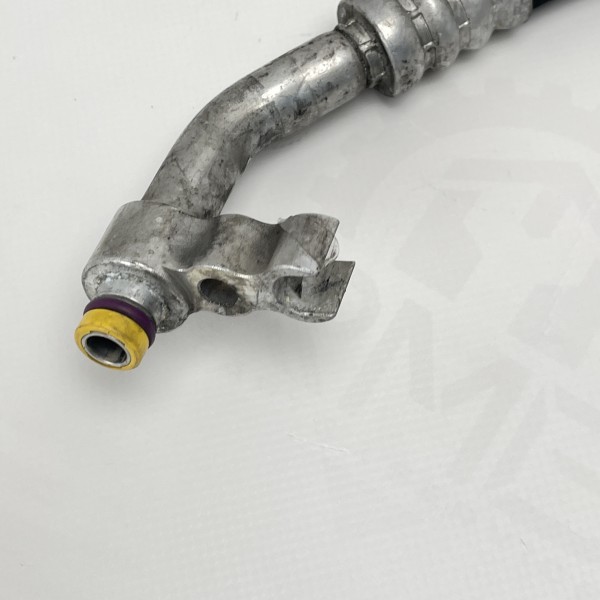 A6398303815 Трубка кондиціонера на Мерседес Віто / Віано W639 3.0 CDI OM