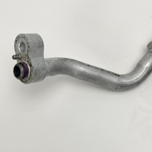 A6398303815 Трубка кондиціонера на Мерседес Віто / Віано W639 3.0 CDI OM