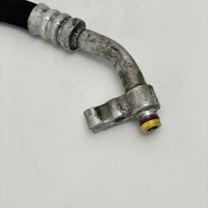 A6398303815 Трубка кондиціонера на Мерседес Віто / Віано W639 3.0 CDI OM