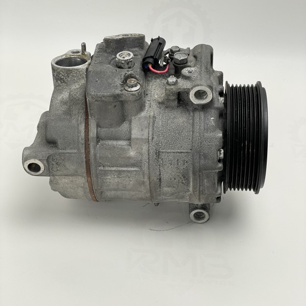 A0012303211 Компресор кондиціонера на Мерседес Віто / Віано W 639 3.0 cdi OM642