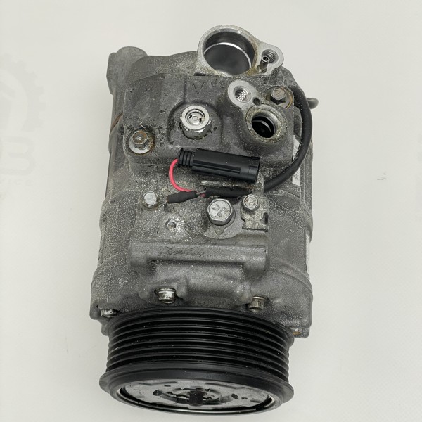 A0012303211 Компресор кондиціонера на Мерседес Віто / Віано W 639 3.0 cdi OM642