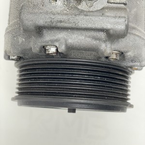 A0012303211 Компресор кондиціонера на Мерседес Віто / Віано W 639 3.0 cdi OM642