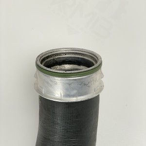 A9065282582 Патрубок інтеркулера лівий на Мерседес Спрінтер W 906 319 419 419 3.0 OM642