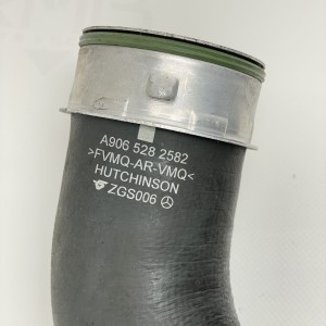 A9065282582 Патрубок інтеркулера лівий на Мерседес Спрінтер W 906 319 419 419 3.0 OM642