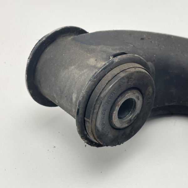 A6393300410 Рычаг передний левый на Mercedes Vito / Viano W639