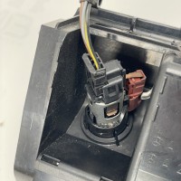 A2036805250 Пепельница передней консоли на Mercedes C-Class W203