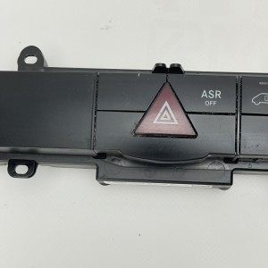 A9068700910 Панель / Блок кнопок аварійки, ASR та центрального замка на Мерседес Спрінтер W 906 / Фольксваген Крафтер