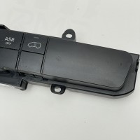 A9068700910 Панель / Блок кнопок аварийки, ASR и центрального замка на Mercedes Sprinter W 906 / Volkswagen Crafter