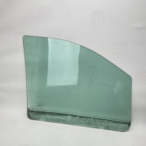 A6397250410 Скло передніх лівих дверей (водійське) на Мерседес Віто / Віано W 639