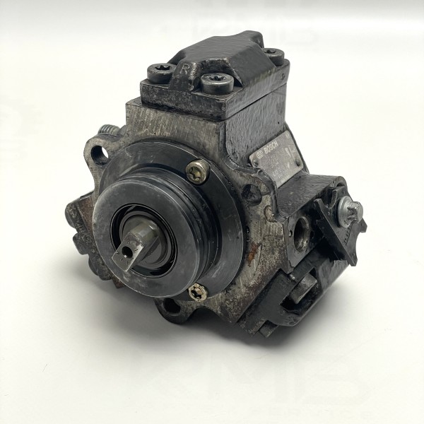 A6120700001 ТНВД топливный насос 2.7 CDI OM612 на Mercedes Sprinter 316, 416, 616