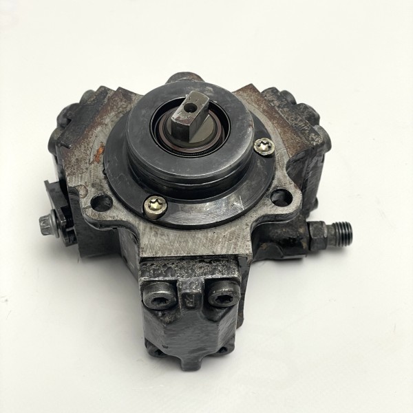 A6120700001 ТНВД топливный насос 2.7 CDI OM612 на Mercedes Sprinter 316, 416, 616