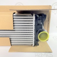 А9065010201 Радиатор интеркулер Nissens 96526 на Mercedes Sprinter W 906 2.2 ОМ651 3.0 ОМ642