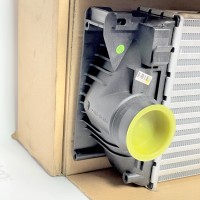 А9065010201 Радиатор интеркулер Nissens 96526 на Mercedes Sprinter W 906 2.2 ОМ651 3.0 ОМ642