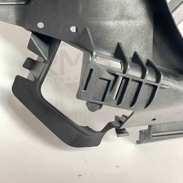 A9065051355 Диффузор радиатора кондиционера (двойной) на Mercedes Sprinter W 906