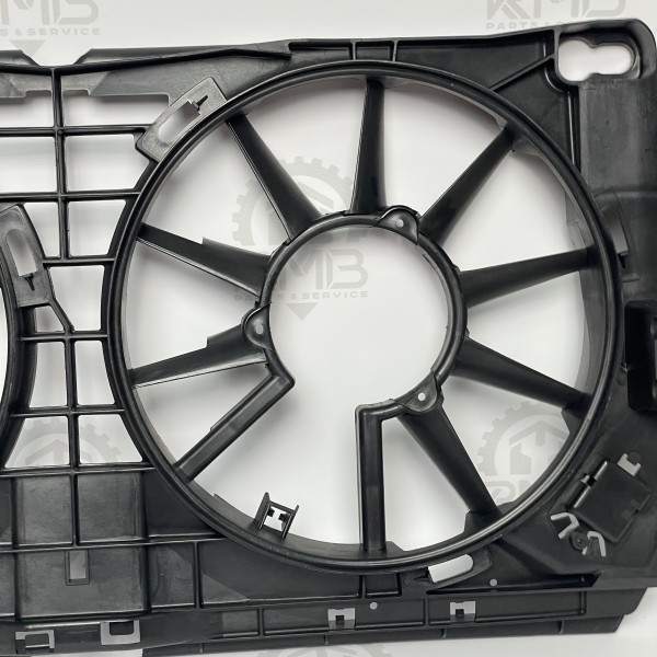 A9065051355 Диффузор радиатора кондиционера (двойной) на Mercedes Sprinter W 906