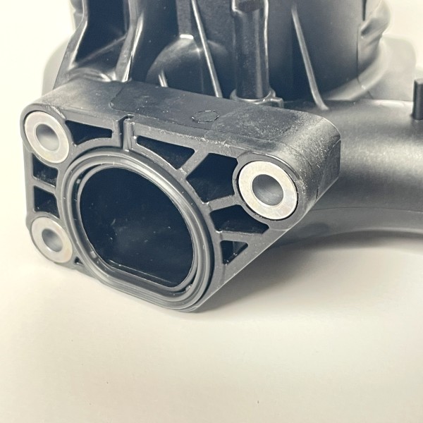 A6512001556 Корпус топливного фильтра 2.2 OM651 на Mercedes Sprinter W 906 Vito W639 W447 W212