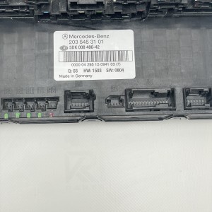 A2035453101 Блок предохранителей — блок SAM на Mercedes C-Class W203