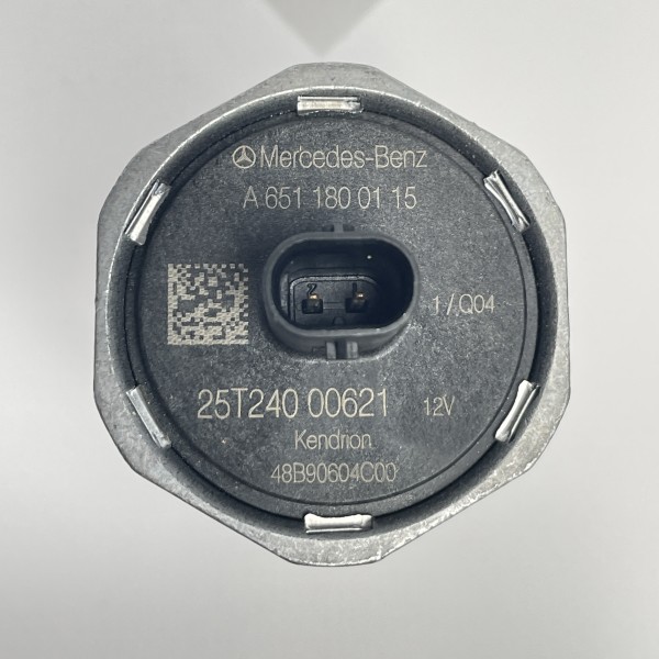 A6511800115 Клапан давления масла 2.2 OM651 на Mercedes Sprinter W 906 / W 907 / Vito W639 W447