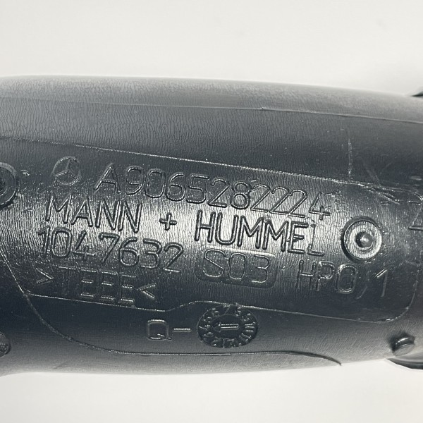 A9065282224 Воздуховод, выход из воздушного фильтра 3.0 CDI OM642 на Mercedes Sprinter 318 319 518 519 W 906 / W 907