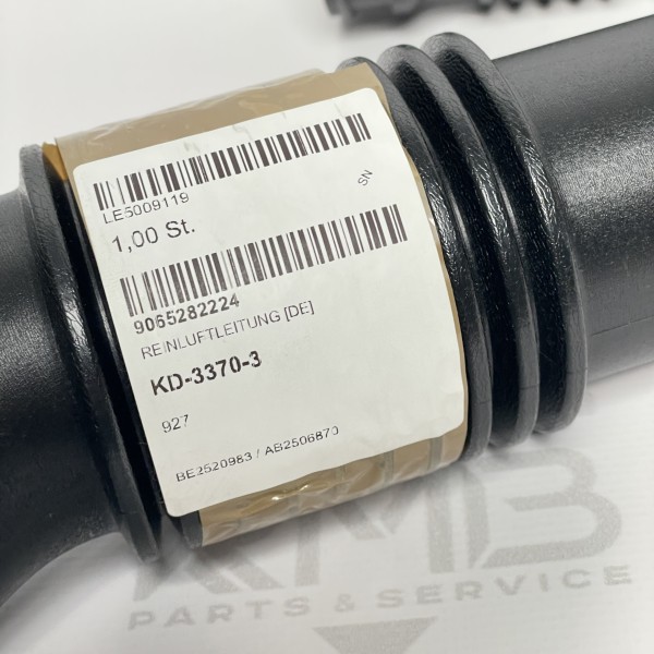 A9065282224 Воздуховод, выход из воздушного фильтра 3.0 CDI OM642 на Mercedes Sprinter 318 319 518 519 W 906 / W 907