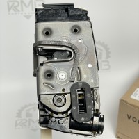 А9067401335 Замок задней правой двери на Mercedes Sprinter W 906 / Volkswagen Crafter