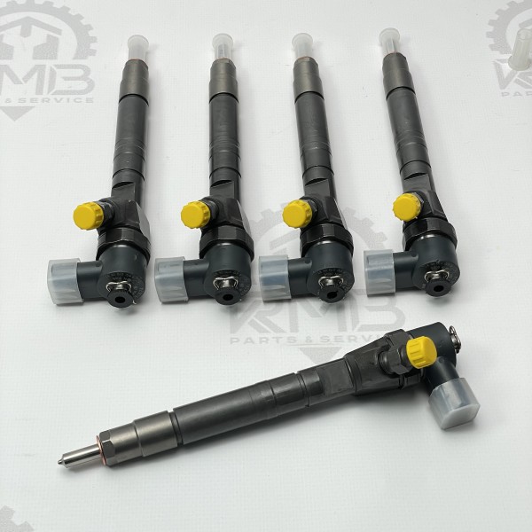 A6120700587 Форсунка паливна дизельна Bosch 066 - 2.7 CDI OM612 на Мерседес Спрінтер W903 216 316 416 / W906 2.7 CDI  (Ціна за шт)