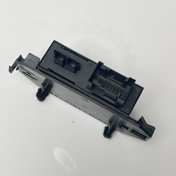 A1688200426 Блок управления центральным замком FBS на Mercedes A-Class W168