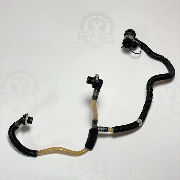 A6120703232 Топливный шланг от насоса подкачки к ТНВД на Mercedes  2.2, 2.7 CDI OM611 / OM612, C-Class W203 / E-Class W210 / ML270 W163