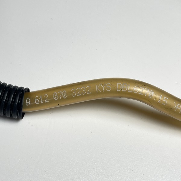 A6120703232 Топливный шланг от насоса подкачки к ТНВД на Mercedes  2.2, 2.7 CDI OM611 / OM612, C-Class W203 / E-Class W210 / ML270 W163