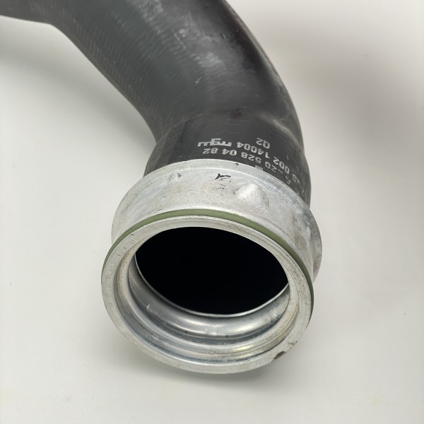 A2205280482 Патрубок интеркулера ПРАВЫЙ на Mercedes S320 W220 3.2 CDI OM613