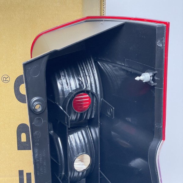 440-1939L-UE Фонарь / Стоп-сигнал, задний левый DEPO на Mercedes Sprinter W 906