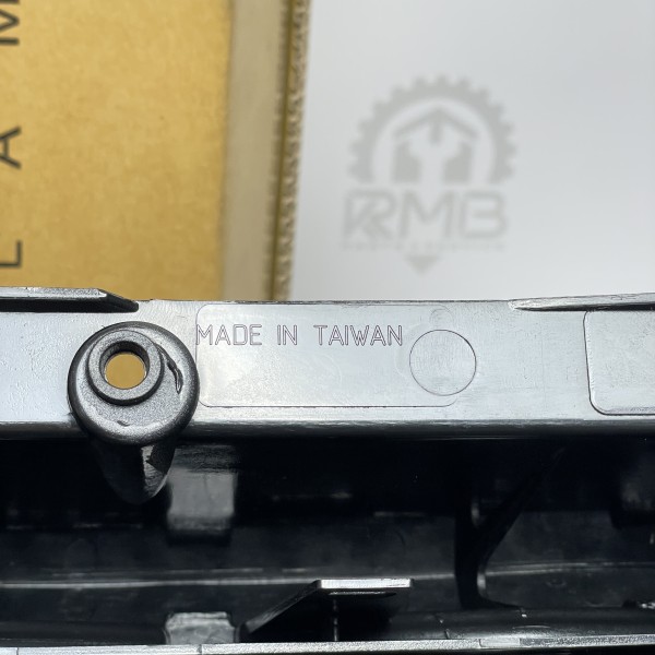 440-1939L-UE Фонарь / Стоп-сигнал, задний левый DEPO на Mercedes Sprinter W 906