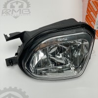 110 8220 Правая противотуманная фара AutoTechteile на Mercedes Sprinter W 906 2006 - 2013р.