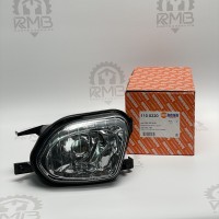 110 8220 Правая противотуманная фара AutoTechteile на Mercedes Sprinter W 906 2006 - 2013р.
