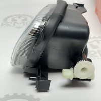 110 8220 Правая противотуманная фара AutoTechteile на Mercedes Sprinter W 906 2006 - 2013р.