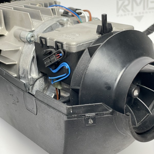 252113 Автономный обогреватель Eberspächer Airtronic D4 на Mercedes Sprinter W 906 / W 907