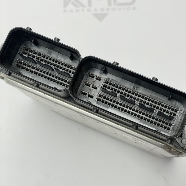 03L906012BL Блок управління двигуном 2.0 TDI на Фольксваген Крафтер 2.0 TDI, 120 kW, BOSCH 0281018183