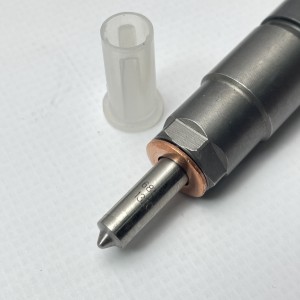 A6110701687 Форсунка паливна Bosch на Мерседес Спрінтер 2.2 CDI W903 / W906 2.7 CDI (Ціна за шт)