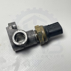 A0041531428 Датчик давления масла и топлива 2.2 2.7 CDI на Mercedes Sprinter W901 / W902 W903 / W904 / W905 / Vito W638
