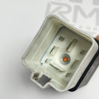 A0025424419 Реле управления вентилятором кондиционера на Mercedes Vito / Viano W639