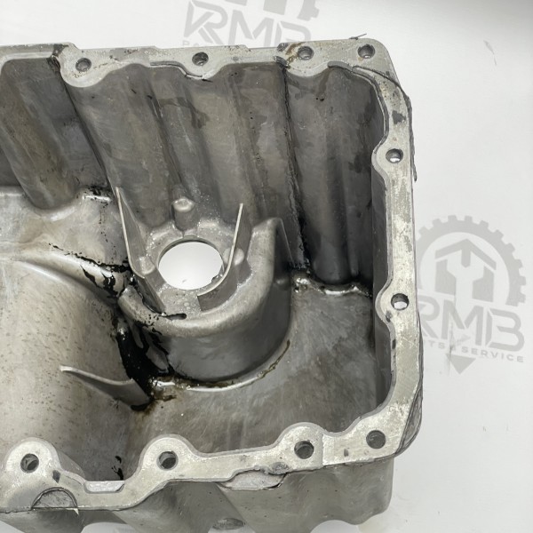 03L103603L Алюминиевый масляный поддон двигателя на Volkswagen Crafter