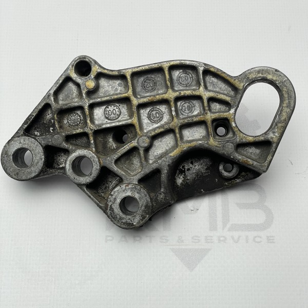 A6122230041 Кронштейн топливного фильтра на Mercedes W 903 / W 904 316 416 2.7 CDI OM612