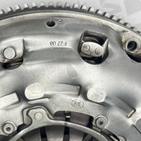 415 0649 10 Комплект зчеплення - маховик, диск і корзина LUK на Фольксваген Крафтер 2.0 TDI 120kw