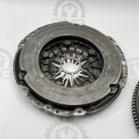 415 0649 10 Комплект зчеплення - маховик, диск і корзина LUK на Фольксваген Крафтер 2.0 TDI 120kw