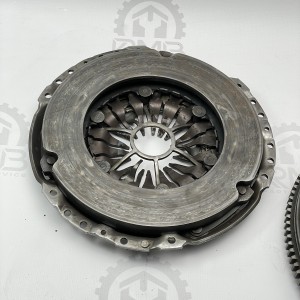 415 0649 10 Комплект сцепления — маховик, диск и корзина LUK на Volkswagen Crafter 2.0 TDI 120kw