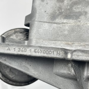 6121810201 Масляний насос на Мерседес 2.7 CDI OM612 C270 / W203 / Е270 W211 OM647
