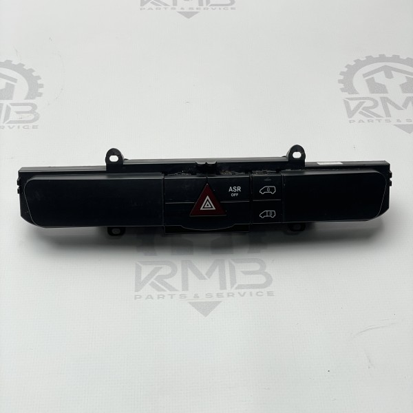 A9068701010 Блок кнопок центральной консоли на Mercedes Sprinter W 906 A9068701010 Блок кнопок центральной консоли на Mercedes Sprinter W 906