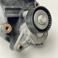 03L260881 Кронштейн дополнительного компрессора кондиционера на Volkswagen Crafter 2.0 TDI